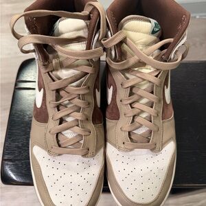 Nike High-Top Sneakers in Tan and White